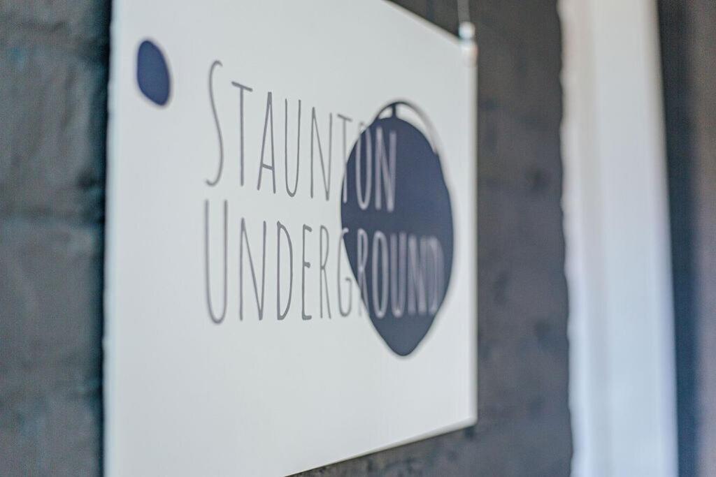 Staunton Underground 아파트 외부 사진